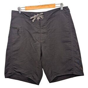 Patagonia Men's Black Boardshorts - 20" Size 34